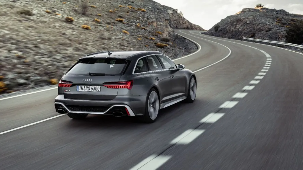 Audi RS6-Avant.jpg