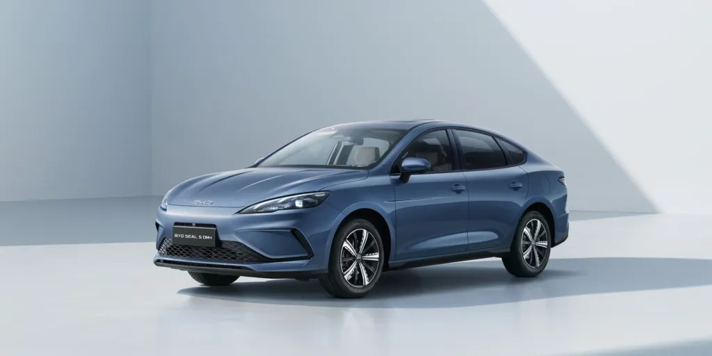 byd-seal-5-dm-i-exterior-01-l (1).jpg