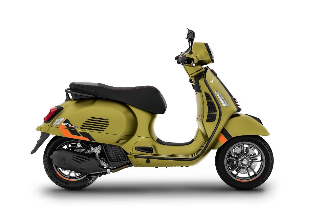 KATALOG - Vespa GTS 125 Super Sport - verde ambizioso 2025