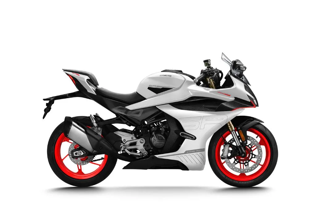 KATALOG - CFMOTO - 450SR - nebula white - 2025