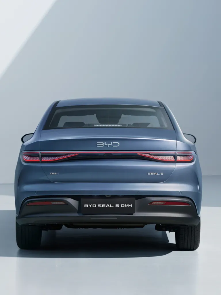 byd-seal-5-dm-i-exterior-03-xl.jpg