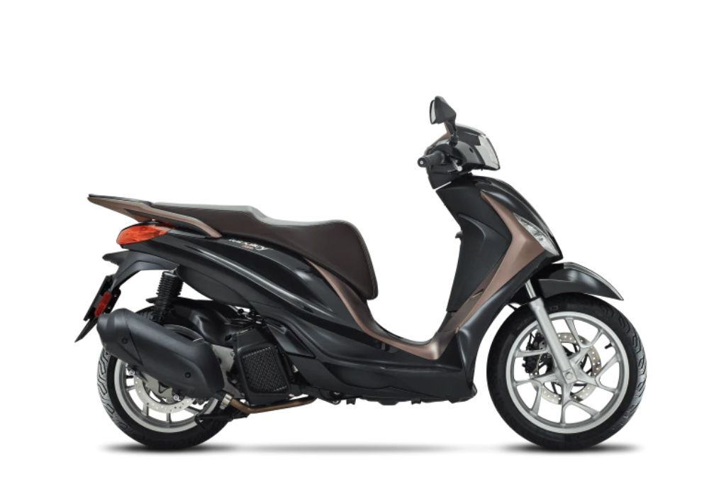 KATALOG - Piaggio Medley 150 - nero 2024