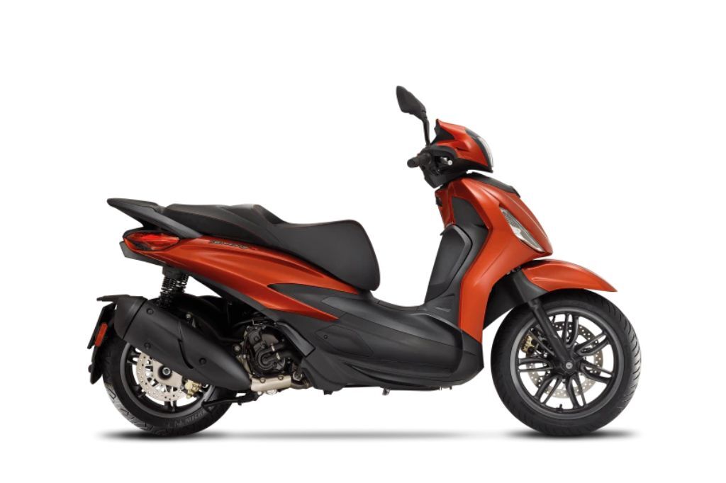 KATALOG - Piaggio Beverly 300 S - arancio sunset 2023