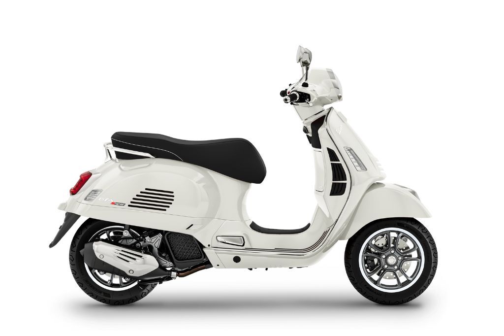 KATALOG - Vespa GTS 125 Super - bianco innocente 2025