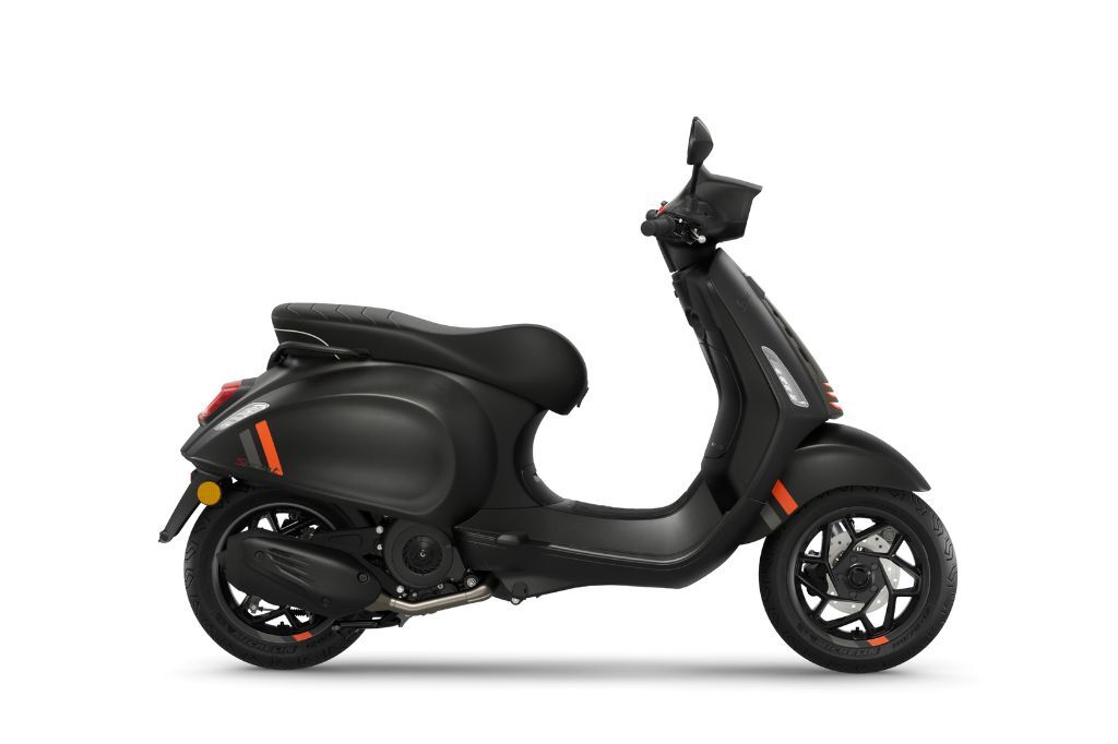 KATALOG - Vespa Sprint 125 S - nero convinto 2025