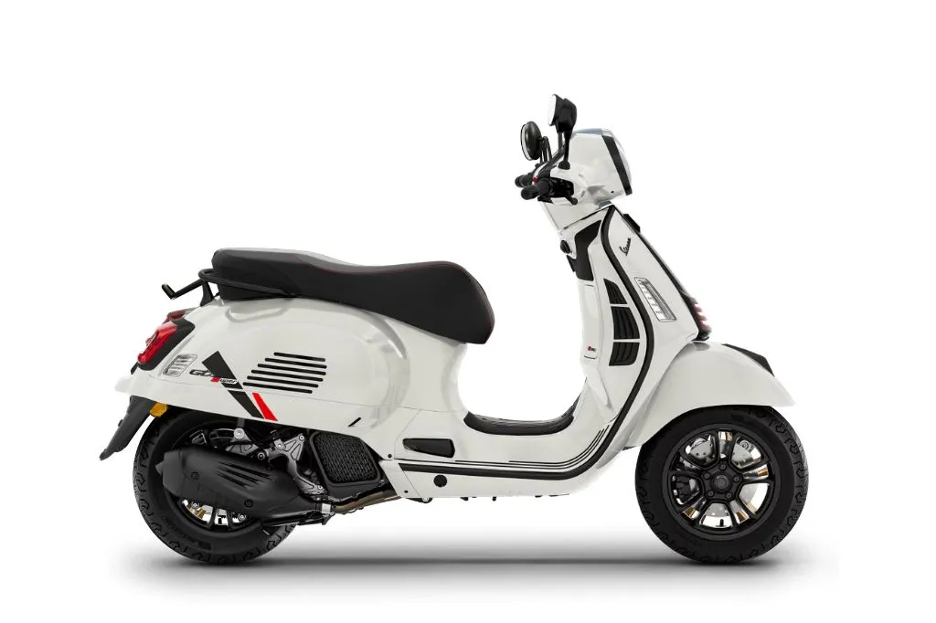 KATALOG - Vespa GTS 125 Super Sport - bianco innocente 2026