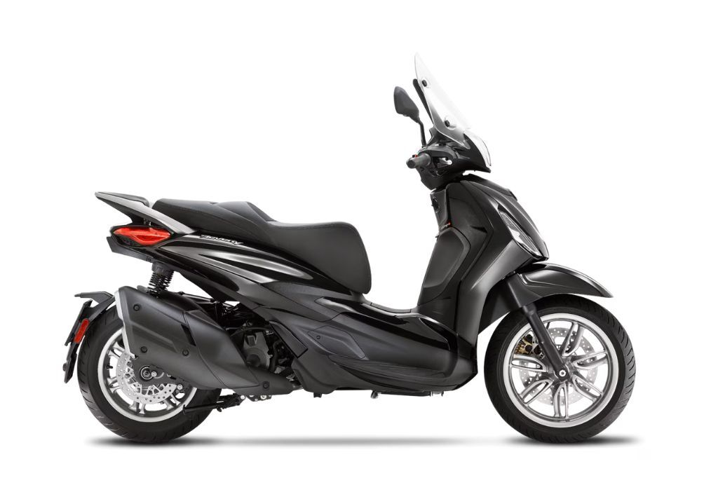 KATALOG - Piaggio Beverly 400 - nero cosmo 2025