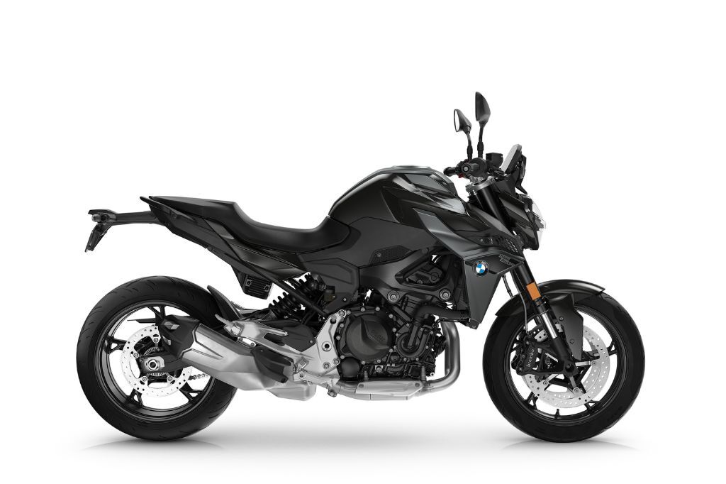 KATALOG - BMW F 900 R - Triple Black 2025