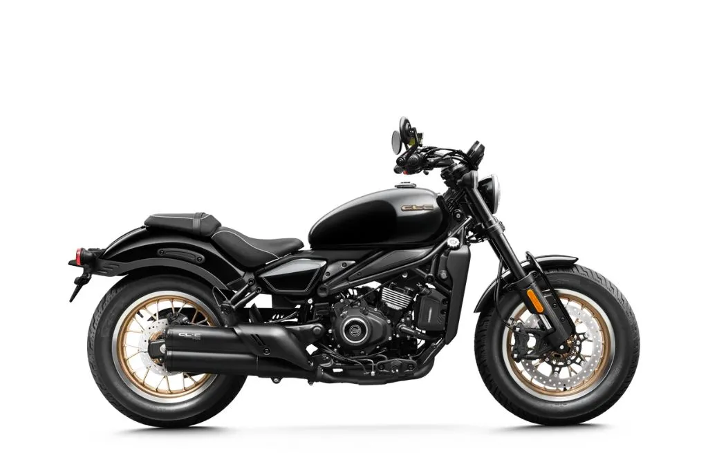 KATALOG - CFMOTO 450CL-C - Nebula Black 2026