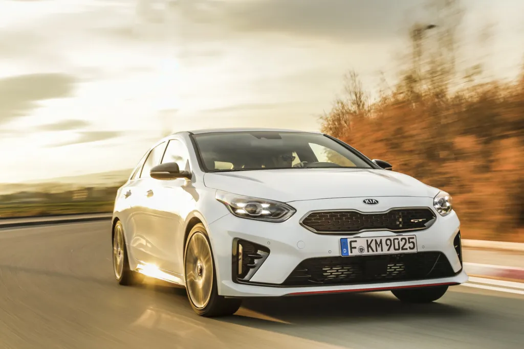kia-gt2