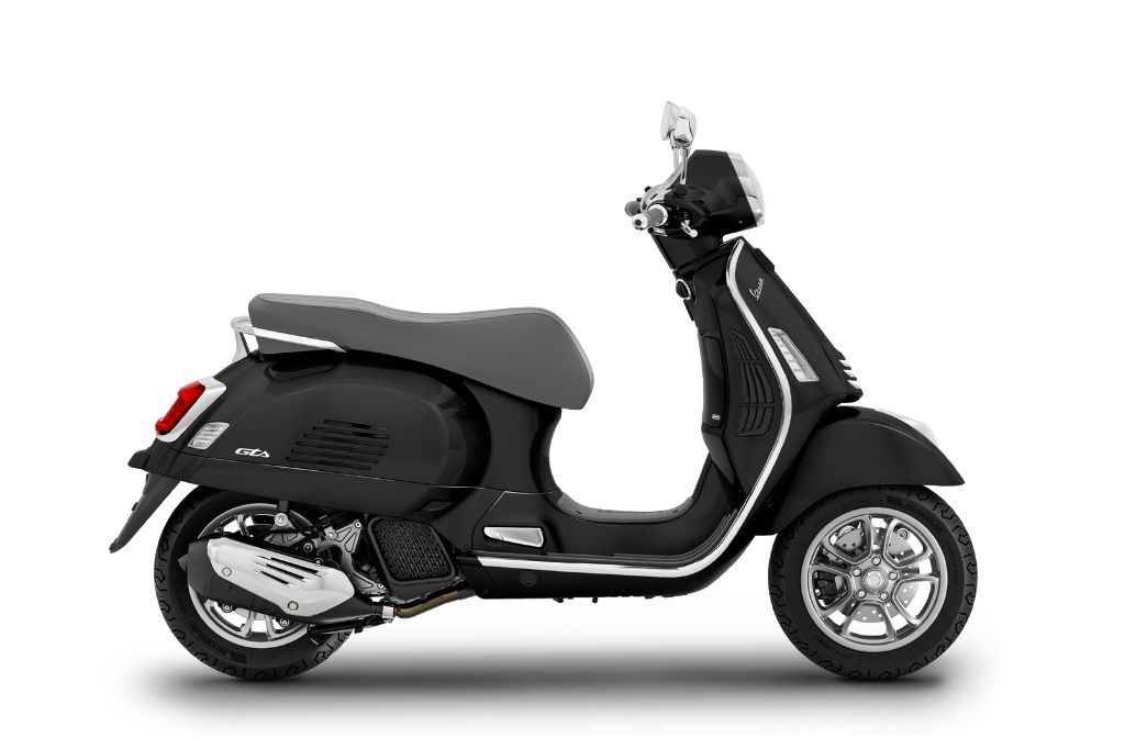 KATALOG - Vespa GTS 125 - nero convinto 2025