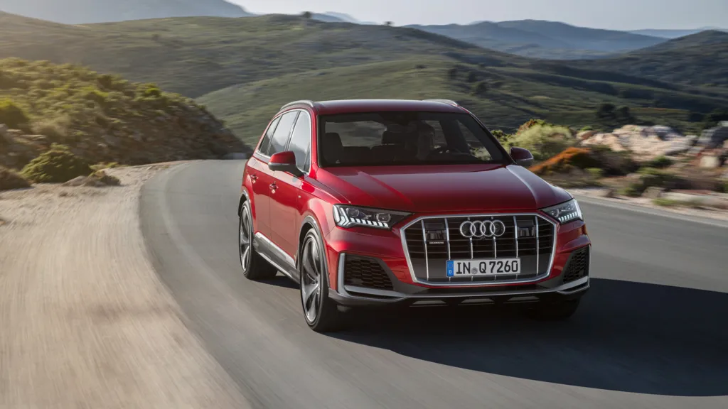 Audi-Q7-jízda.jpg