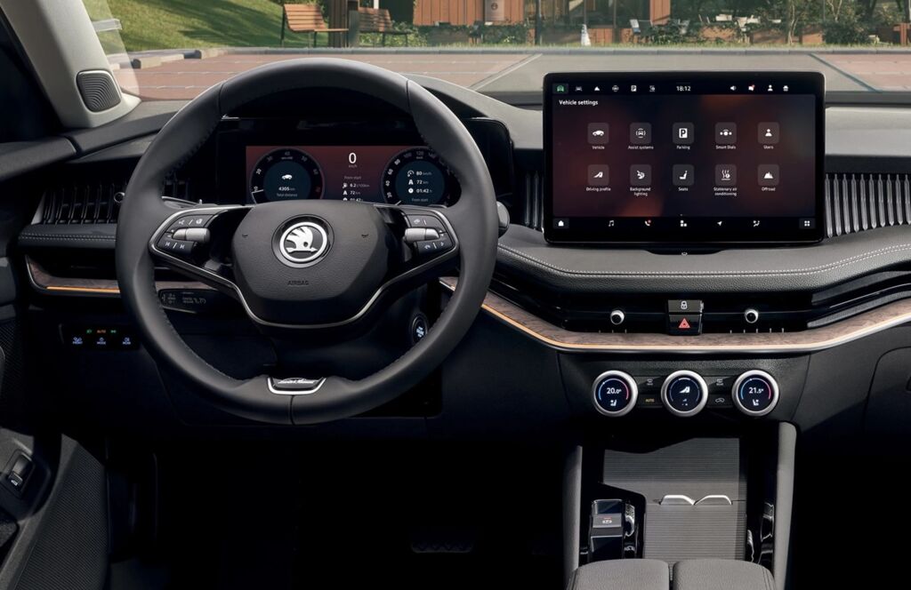 Superb Combi L&K interiér