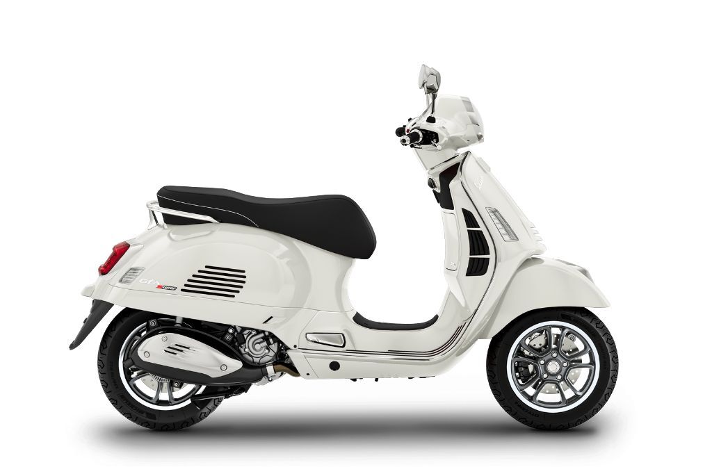 KATALOG - Vespa GTS 310 Super - bianco innocente 2025