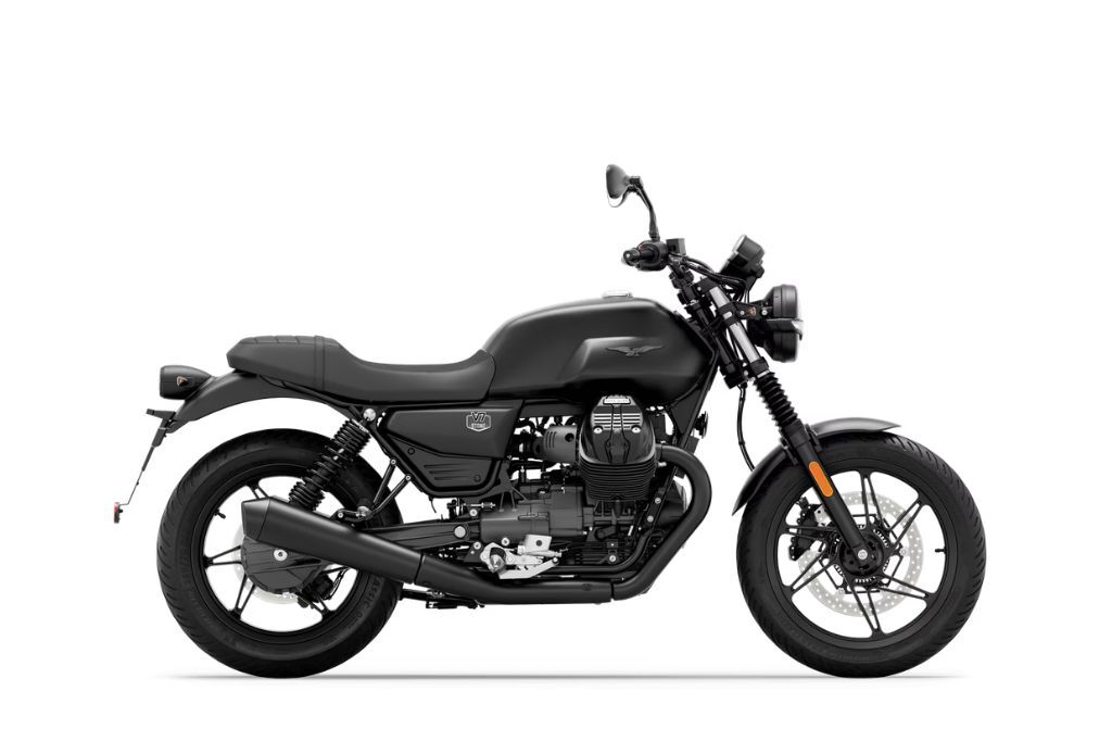 KATALOG Moto Guzzi V7 Stone - Nero Ruvido 2026