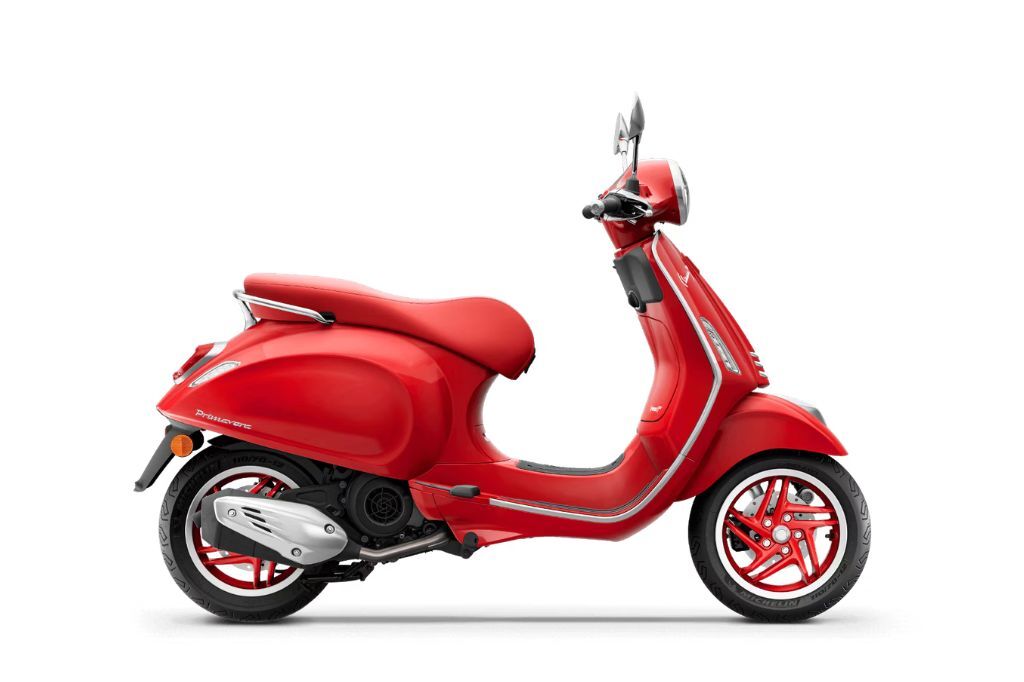 Katalog - Vespa Primavera 125 - Red 2026