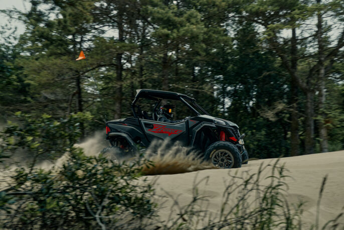 MY2024_ZFORCE-950-SPORT_EPA-3