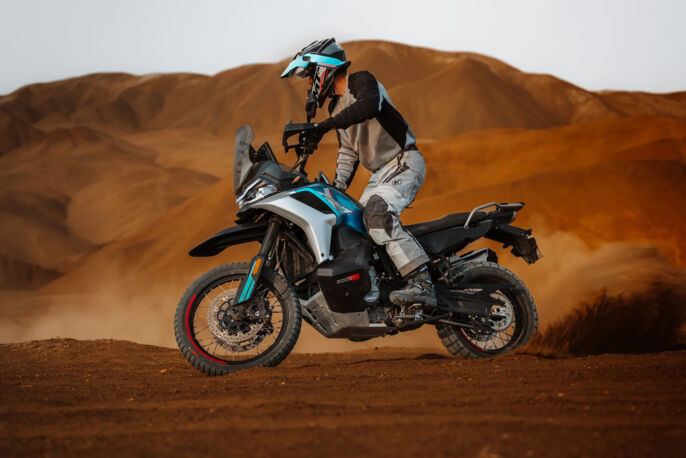 800MT-X_Outdoor_6