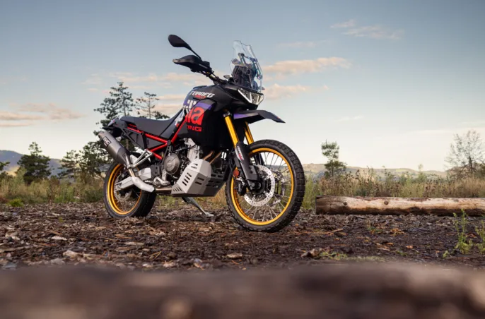 07-Aprilia-Tuareg-Rally-scaled