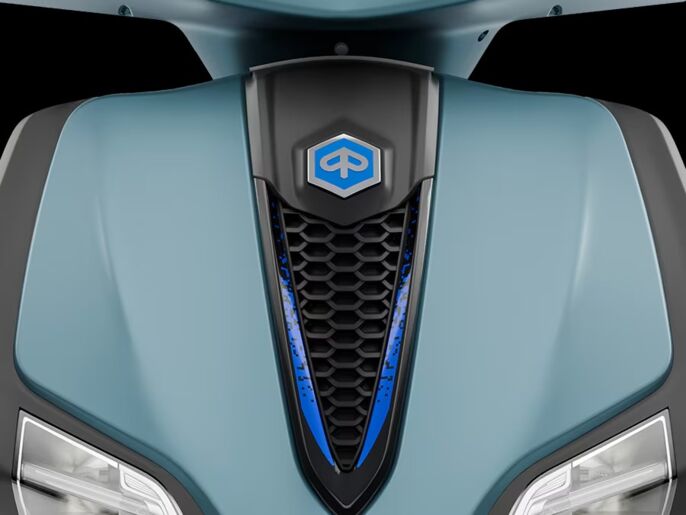 Piaggio_Liberty-125-S_close-up_900x675_Cravattino_1