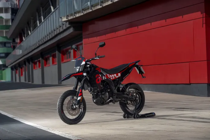 Aprilia_SX_gallery_1_1920x1280