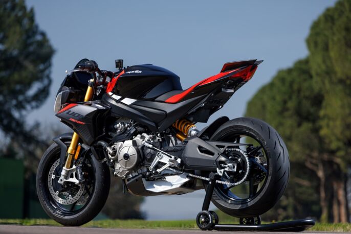 Aprilia-tuono660-gallery-1920x1280-2