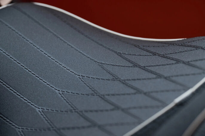 450CL-C_Outdoor_Detail_8