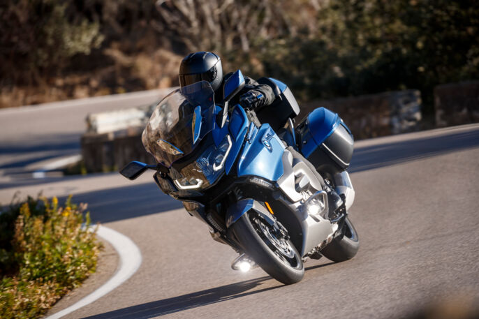 P90451778_highRes_bmw-k-1600-gtl-02-20