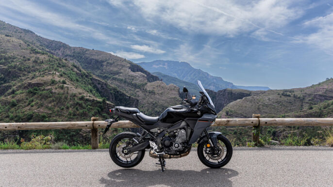 2025_YAM_MT09ATR_EU_SMX_STA_003_03_preview