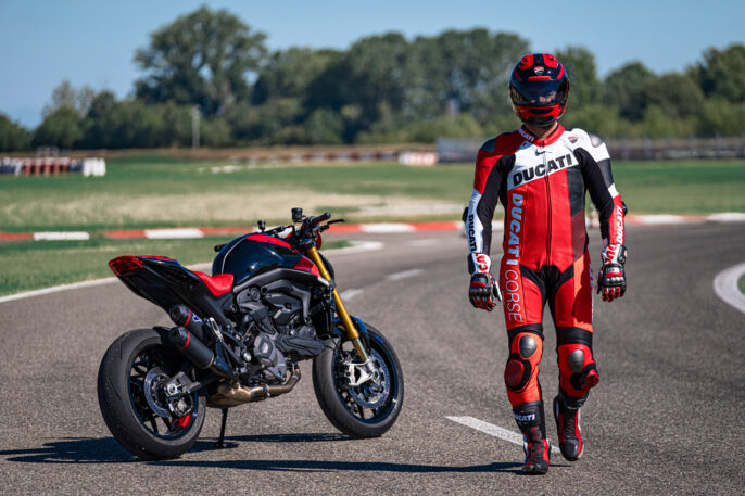 MY23_Ducati_Monster_SP _44__UC426334_High