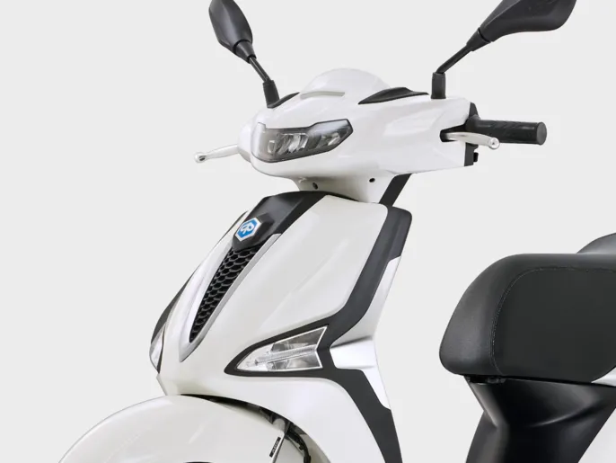 Piaggio_Liberty-125_wall-img_1920x1440_Anteriore_1