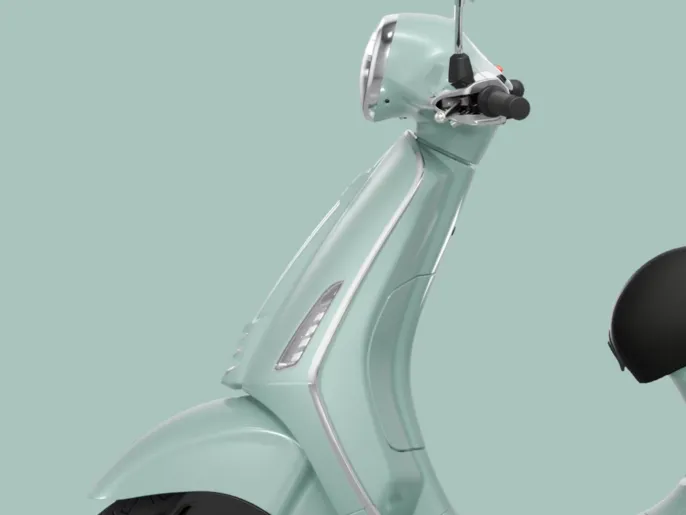 Vespa_Primavera-Elettrica-45_Verde-Amabile_WallImg_1920x1440_anteriore_1+2