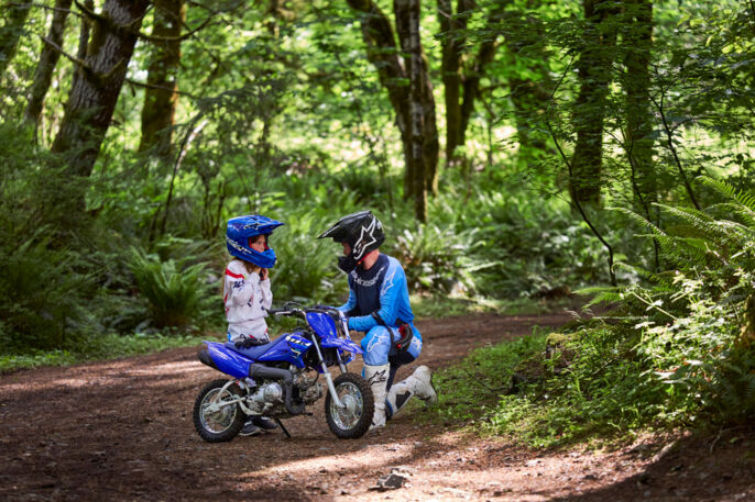 2026-Yamaha-TTR50-EU-Icon_Blue-Static-002-03