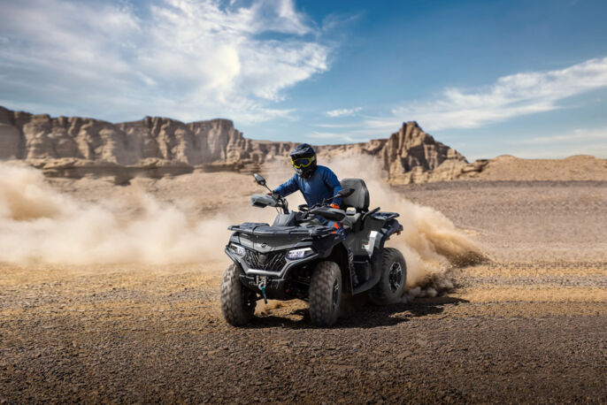 33KW-CFORCE-625-TOURING-copy-2