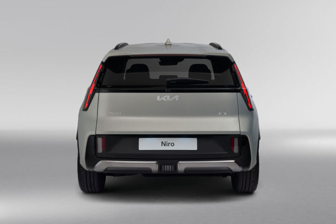 kia_niro_ivory_silver_static_print_6000x4000-008
