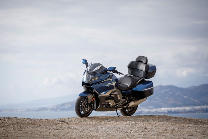 P90451793_highRes_bmw-k-1600-gtl-02-20