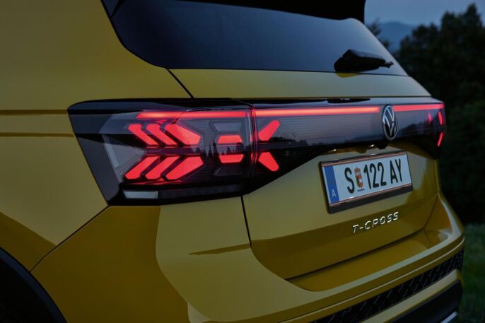 t-cross-pa-ts0632-cmyk-v1