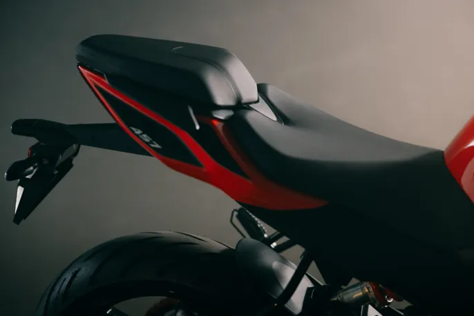 GS_241012_Aprilia_Tuono_457_7278