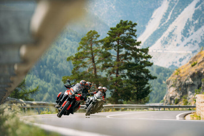 MY25_DUCATI_MULTISTRADA_V4S_DYN_ONLOCATION _104__UC692685_High