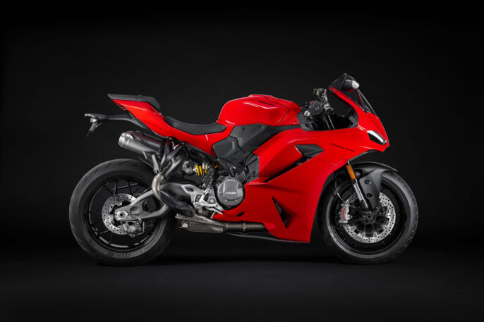 MY25_PANIGALE_V2_STUDIO _3__UC719936_High