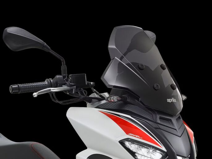 Aprilia-SRGT-Sport-125-frontale-protettivo