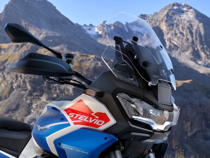 MG-StelvioDuecento-1920x1440-1_