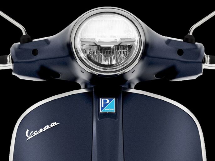 Vespa_Facelift_GTS_SUPER_TECH_125_hotspot_900x675_Fari_1