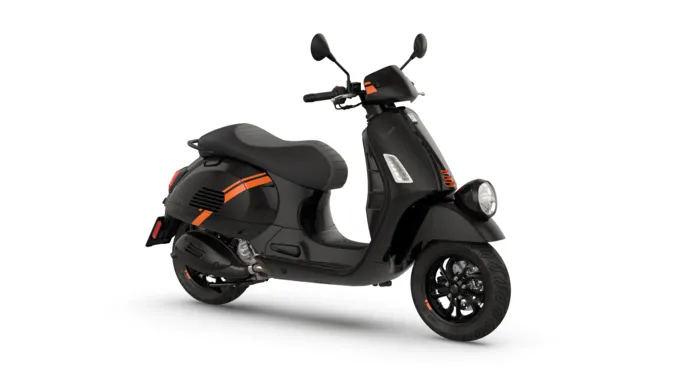 Vespa-GTV_3-4antDX_black