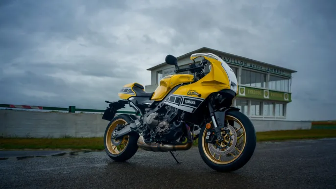 2026-Yamaha-XS850GP-EU-Legend_Yellow-Static-008-03