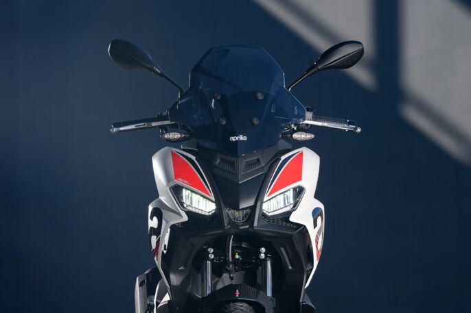 Aprilia_SR-GT-Sport-125_gallery_3