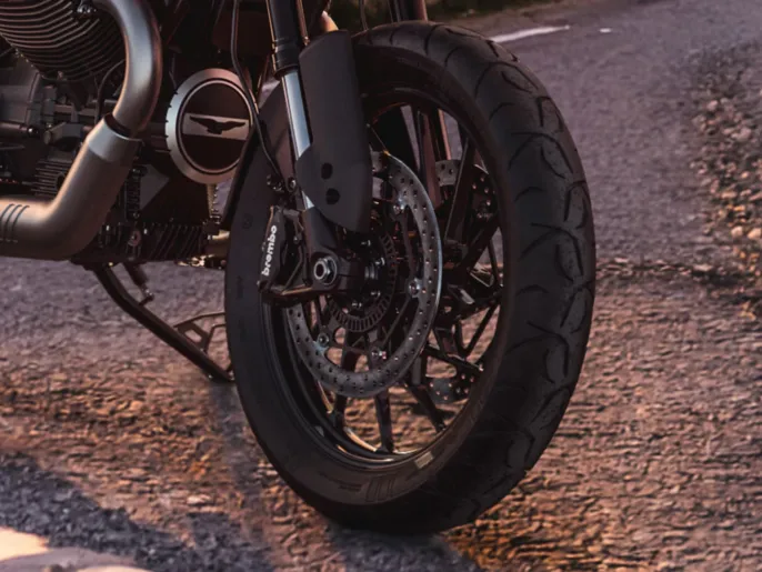 WI-Motoguzzi-V85-TT-D-1920x1440-B_11zon