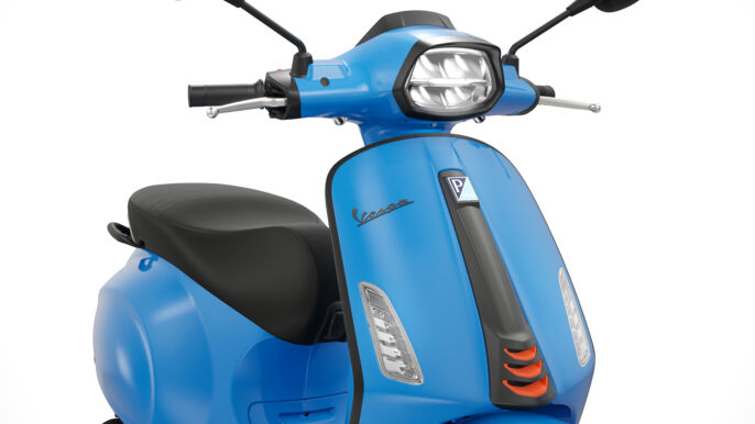 11 Vespa Sprint S 125 Blu Eclettico