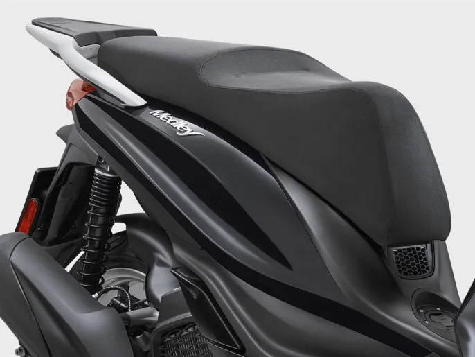 Piaggio_Medley-200_2025_Wall-img_1920x1440_Sella_1