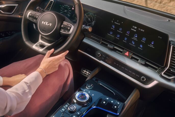 Kia Sportage_5.gen_velkorysý interiér (2)-min